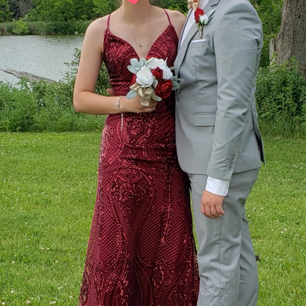 Red prom dress